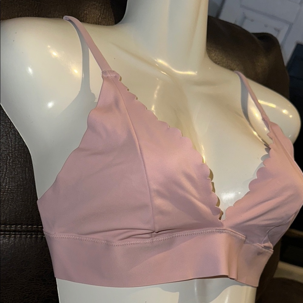 PINK Victoria's Secret Pink Triangle Bralette with Scalloped Trim xs/s - Picture 3 of 8